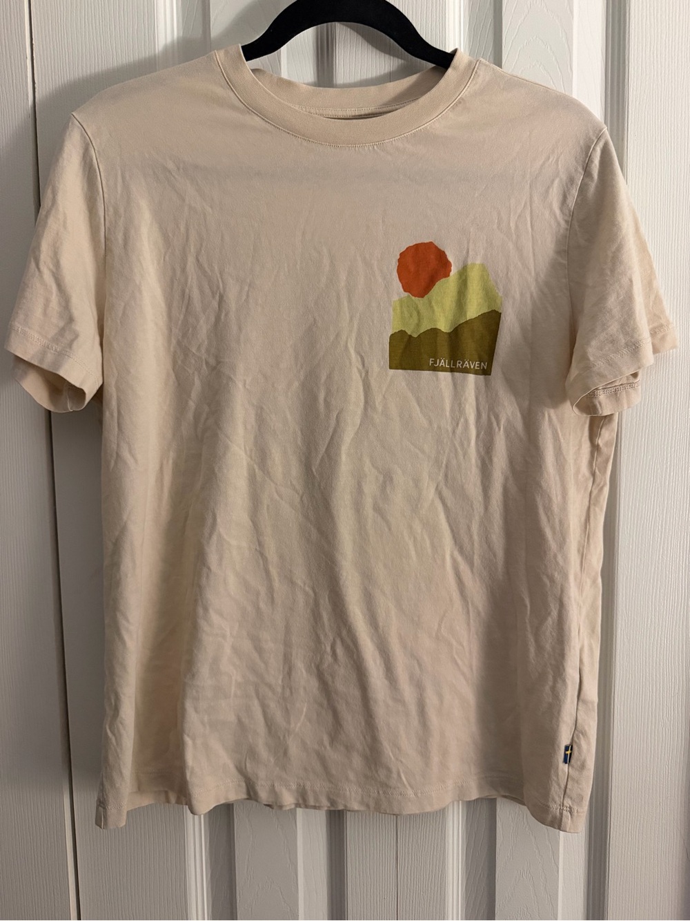 Fjällräven | Nature Organic Cotton Mountain Graphic Tee Chalk White | Women’s M